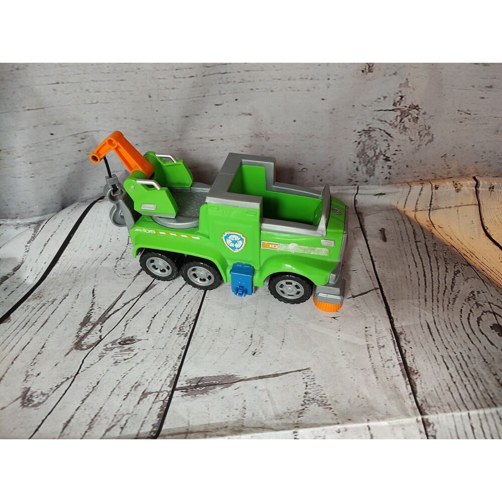 Paw Patrol Ultimate Rescue Recycle Street Sweeper Tow Truck Spin Master Toy